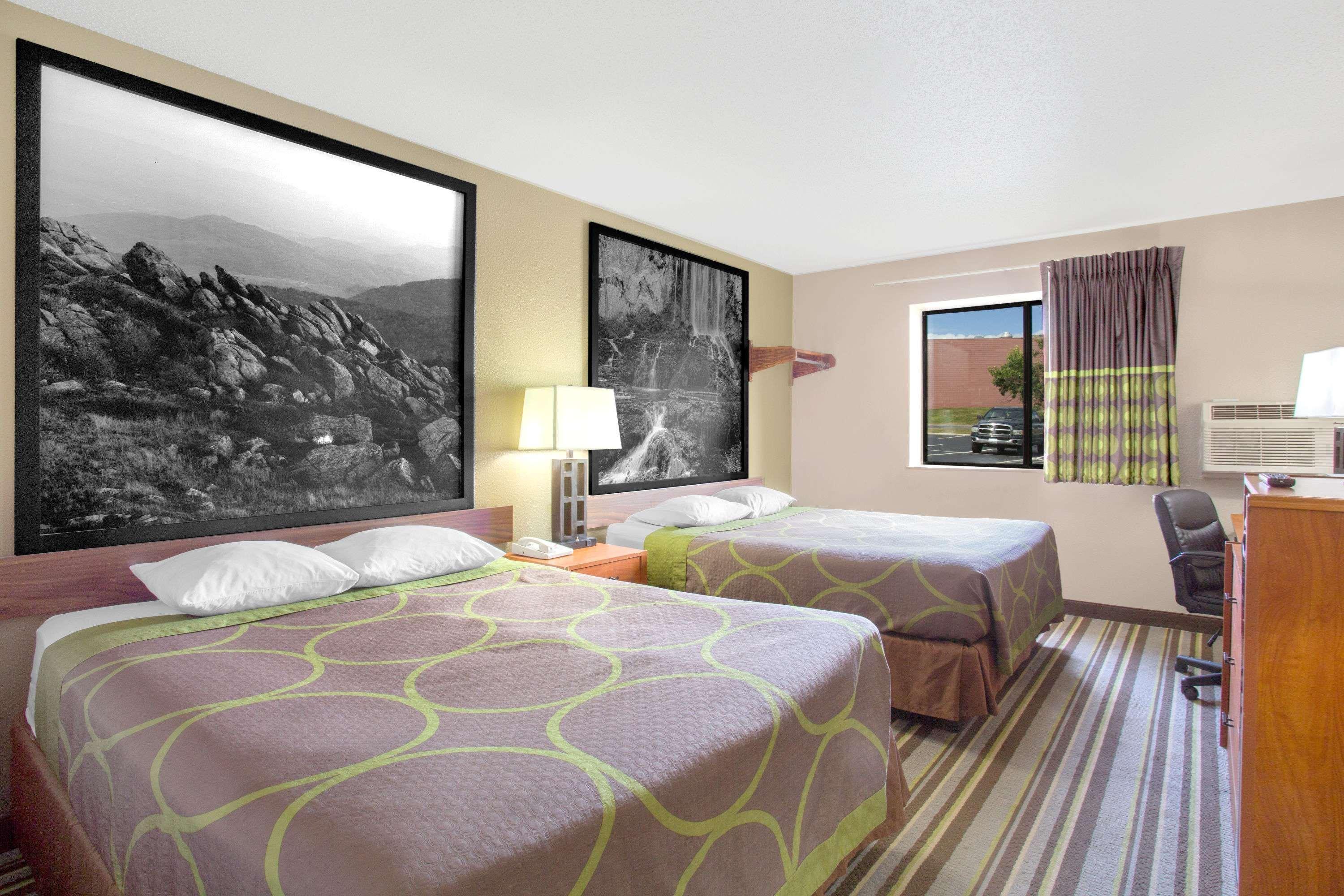 Hotel Super 8 By Wyndham Abingdon Va Esterno foto